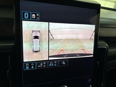 2025 GMC Yukon Base
