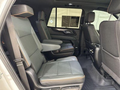 2025 GMC Yukon Base