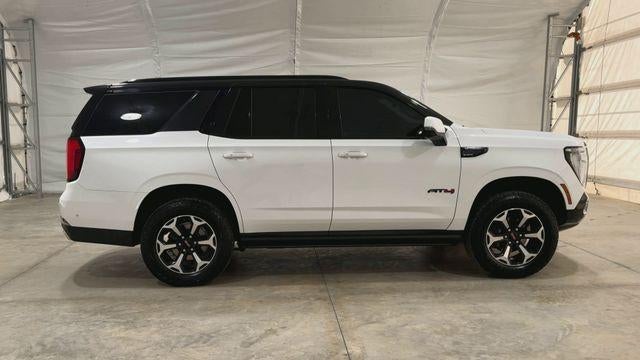 2025 GMC Yukon Base
