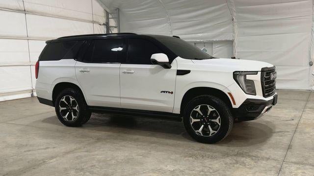 2025 GMC Yukon Base