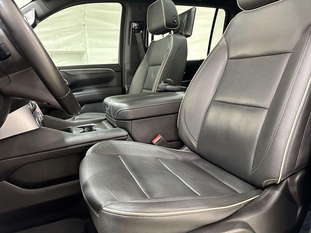 2023 GMC Yukon XL Base