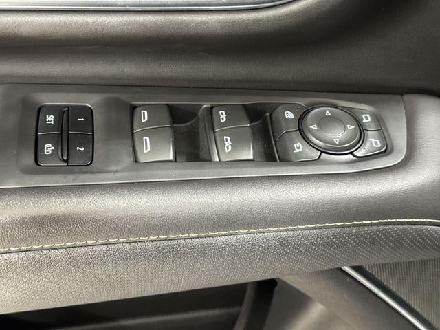 2023 GMC Yukon XL Base