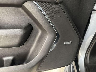 2023 GMC Yukon XL Base