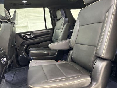 2023 GMC Yukon XL Base