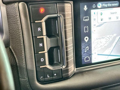 2024 GMC Yukon XL Base