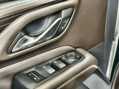 2024 GMC Yukon XL Base