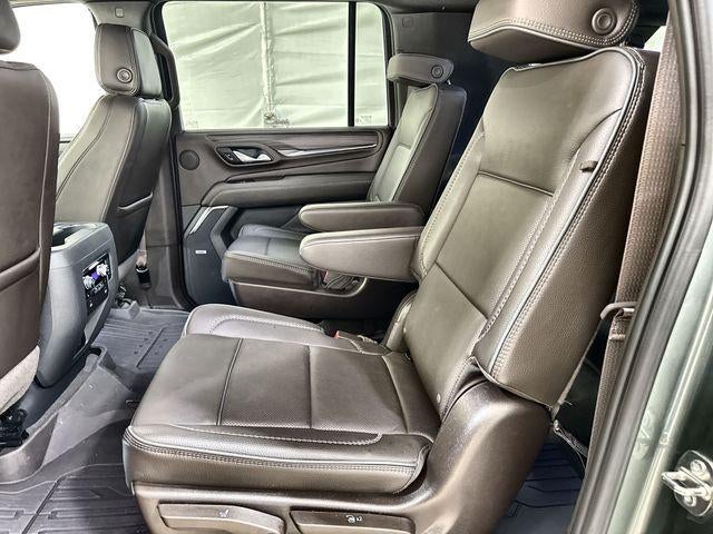 2024 GMC Yukon XL Base