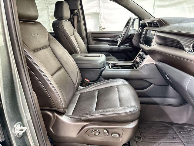 2024 GMC Yukon XL Base