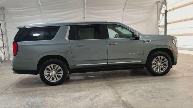 2024 GMC Yukon XL Base
