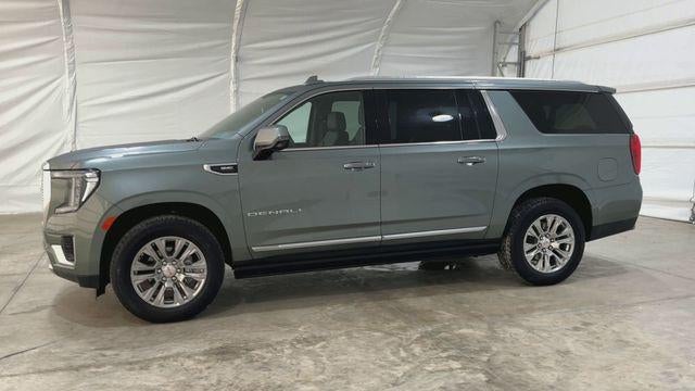 2024 GMC Yukon XL Base