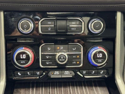 2021 GMC Yukon XL Base