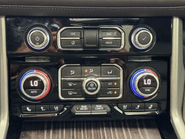 2021 GMC Yukon XL Base