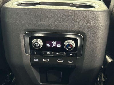 2021 GMC Yukon XL Base