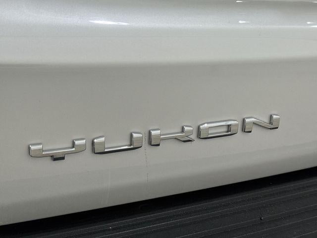 2021 GMC Yukon XL Base