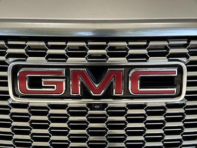 2021 GMC Yukon XL Base
