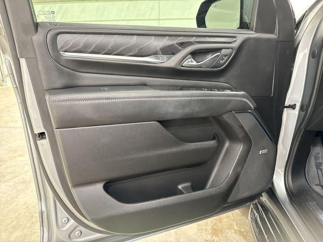 2023 GMC Yukon XL Base