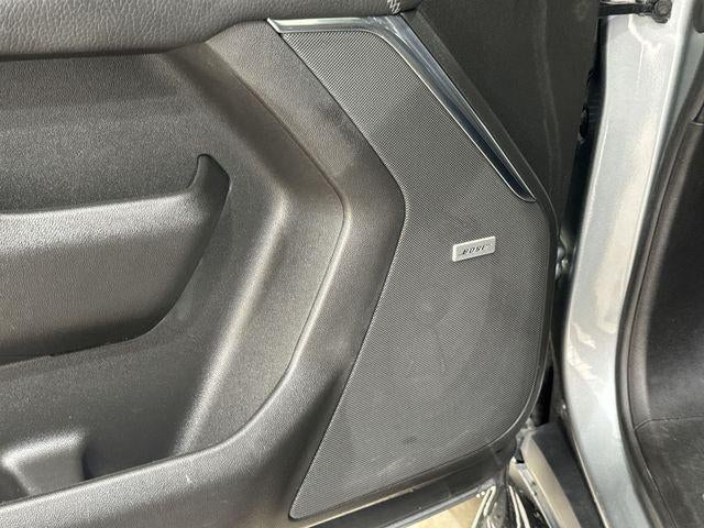 2023 GMC Yukon XL Base