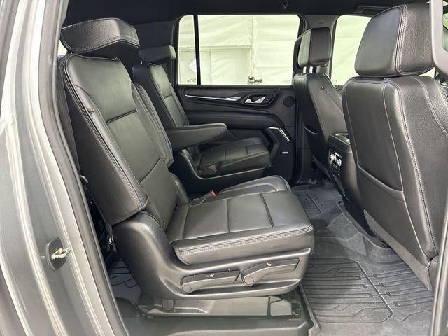 2023 GMC Yukon XL Base