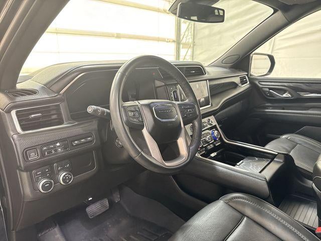 2023 GMC Yukon XL Base