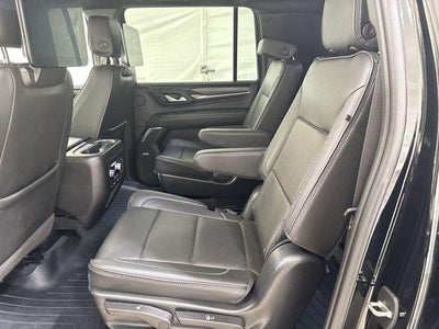 2023 GMC Yukon XL Base