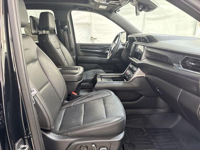 2023 GMC Yukon XL Base