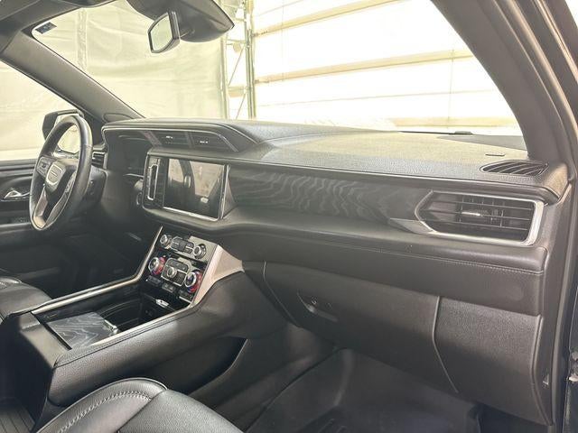 2023 GMC Yukon XL Base