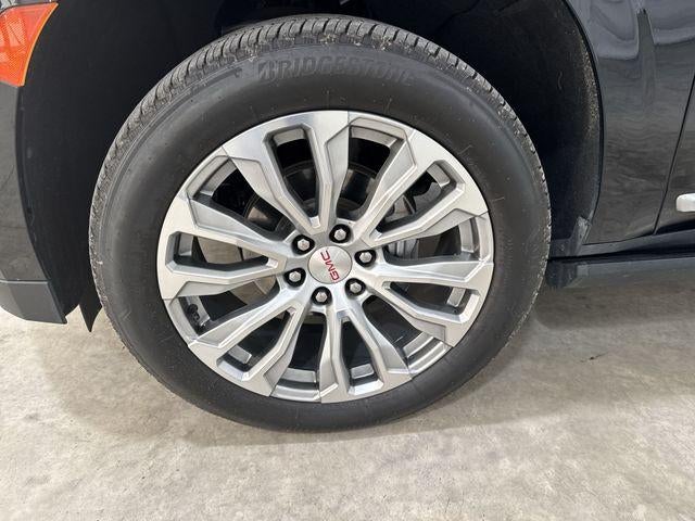 2023 GMC Yukon XL Base