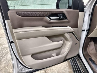 2025 GMC Yukon XL Base