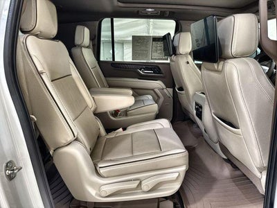 2025 GMC Yukon XL Base