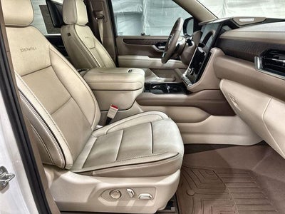2025 GMC Yukon XL Base