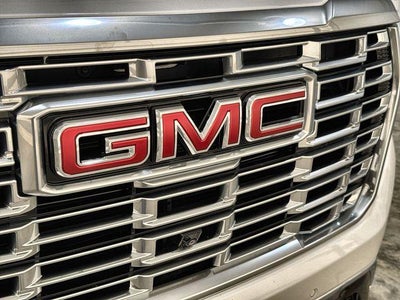 2025 GMC Yukon XL Base