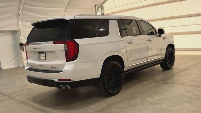 2025 GMC Yukon XL Base