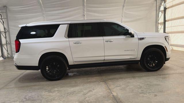2025 GMC Yukon XL Base