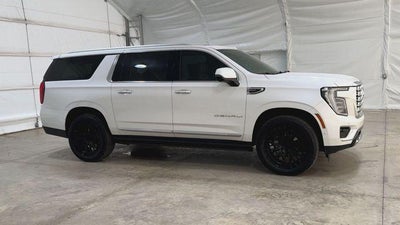 2025 GMC Yukon XL Base