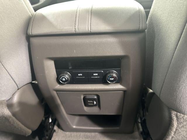 2019 Chevrolet Traverse Base