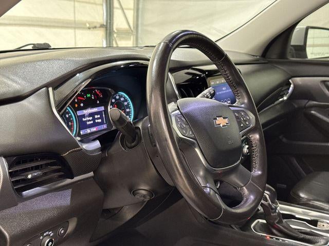 2021 Chevrolet Traverse Base