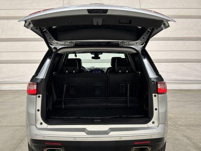 2021 Chevrolet Traverse Base