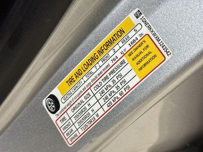 2021 Chevrolet Traverse Base