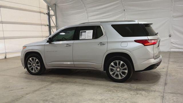 2021 Chevrolet Traverse Base
