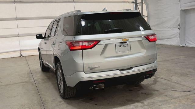 2021 Chevrolet Traverse Base