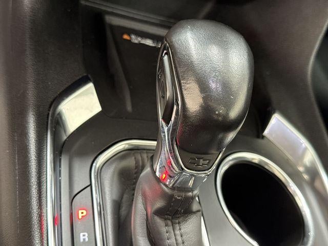 2021 Chevrolet Traverse Base