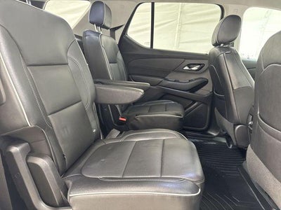 2021 Chevrolet Traverse Base