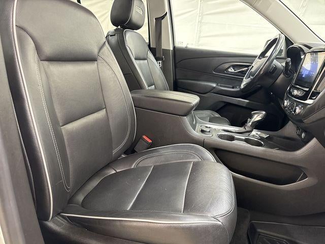 2021 Chevrolet Traverse Base