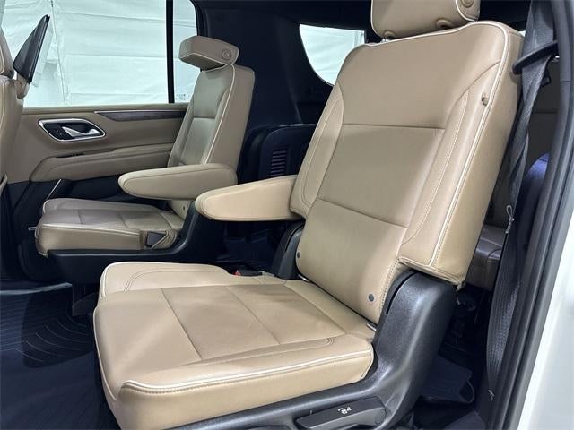 2021 Chevrolet Suburban Base