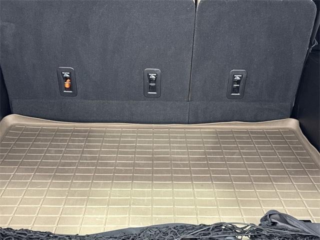 2021 Chevrolet Suburban Base