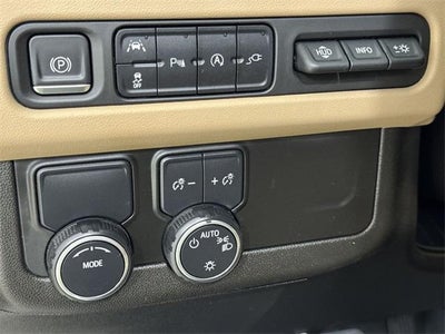 2021 Chevrolet Suburban Base