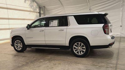 2023 Chevrolet Suburban Base