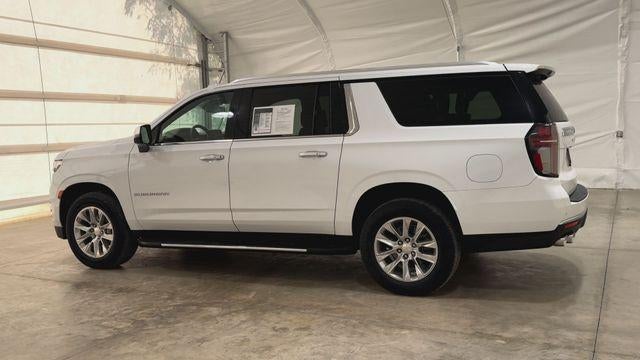 2023 Chevrolet Suburban Base
