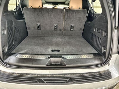 2023 Chevrolet Suburban Base