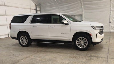 2023 Chevrolet Suburban Base
